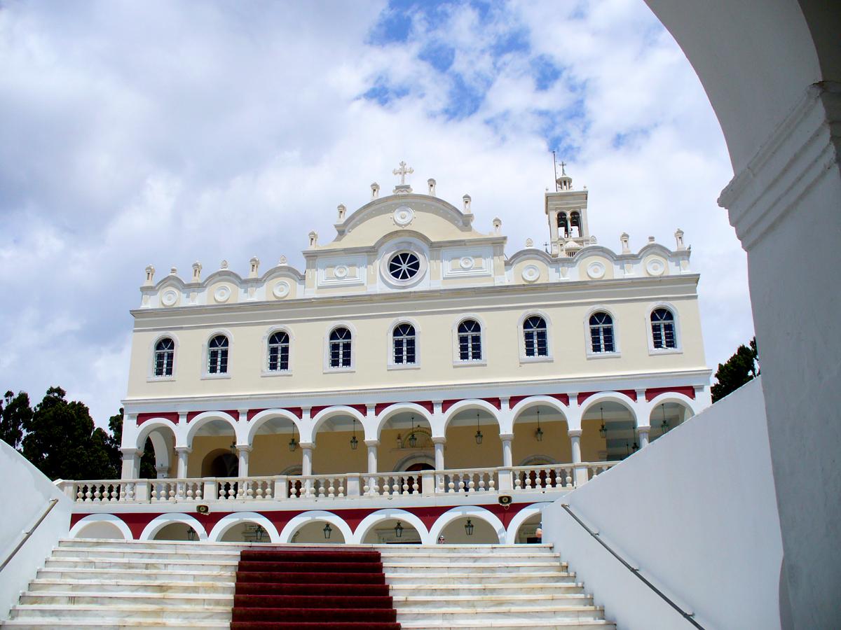 Biserica ”Panaghia Evanghelistria” din Tinos